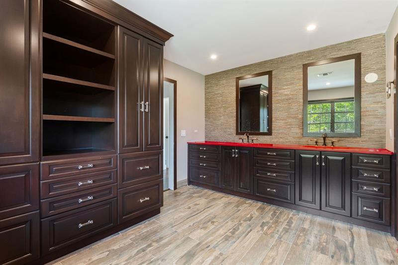 Image 28 of 45 For 5401 Thoroughbred Ln