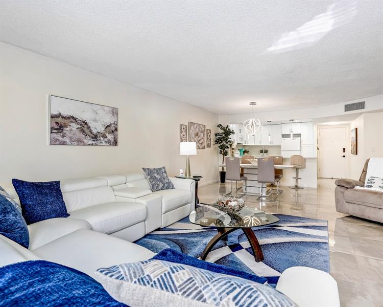 Image 4 of 25 For 4751 21st St  300