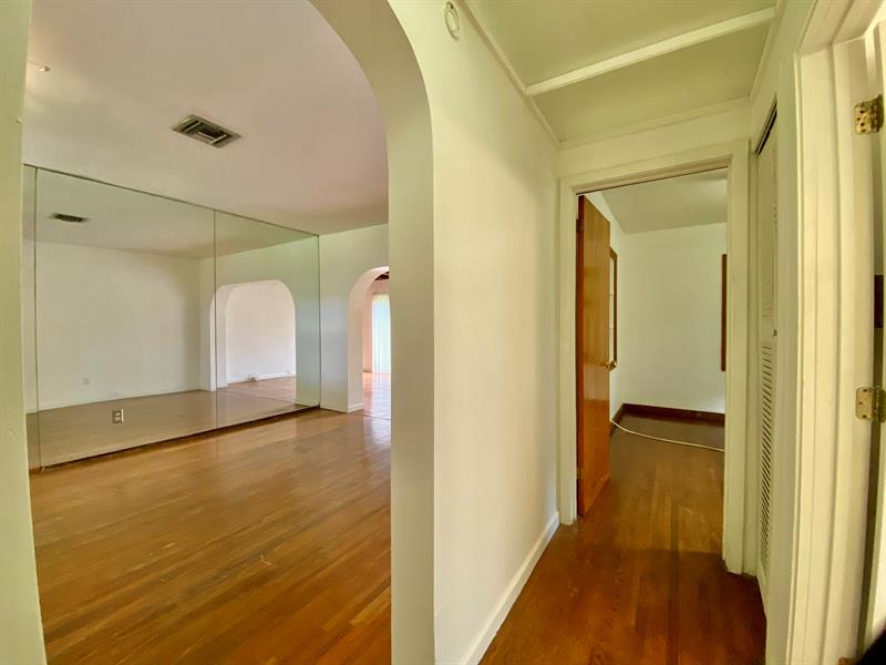 Image 16 of 26 For 14131 3rd Ave  A