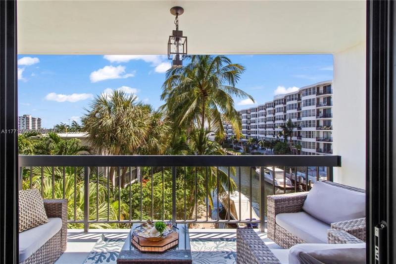 Details for 4800 Bayview Dr  402, Fort Lauderdale, FL 33308