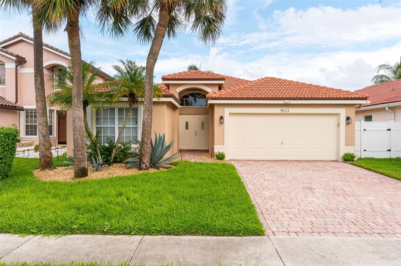 Details for 9523 Fox Trot Ln, Boca Raton, FL 33496