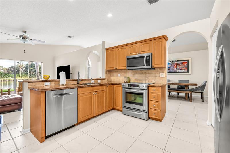Image 19 of 24 For 9523 Fox Trot Ln
