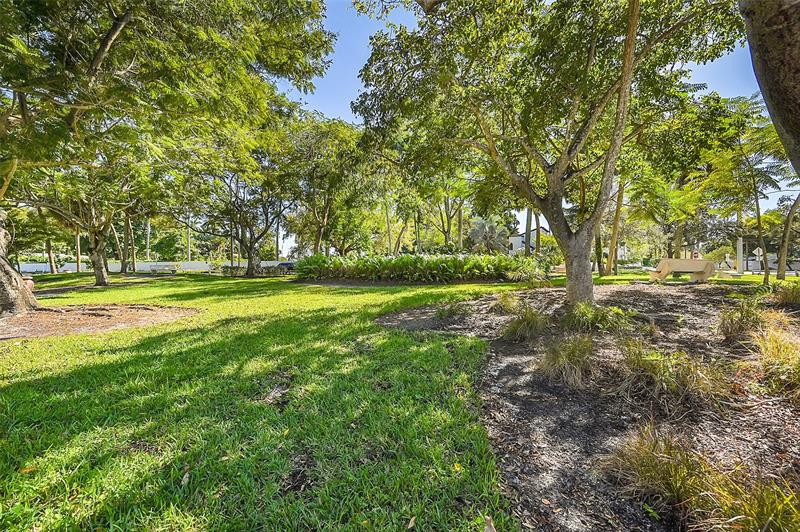 Image 16 of 20 For 1027 Tequesta St  2