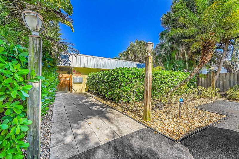 Image 2 of 20 For 1027 Tequesta St  2