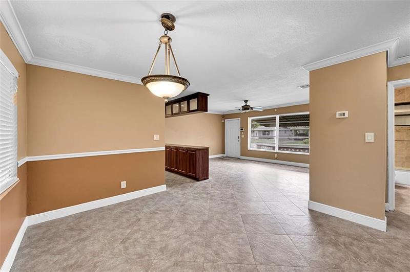 Image 16 of 29 For 1390 39th St