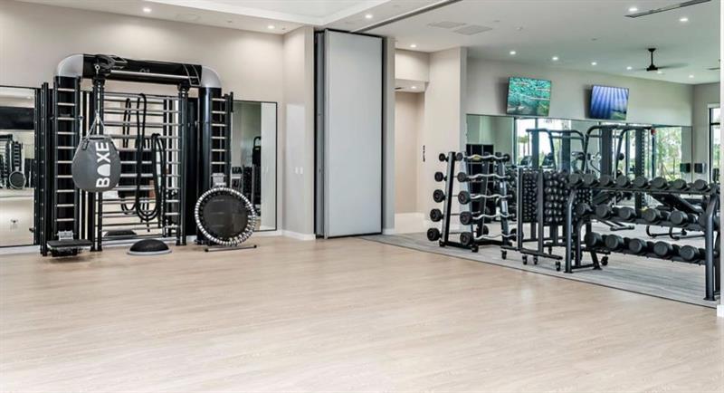 Image 31 of 39 For 13513 Mazzano Street