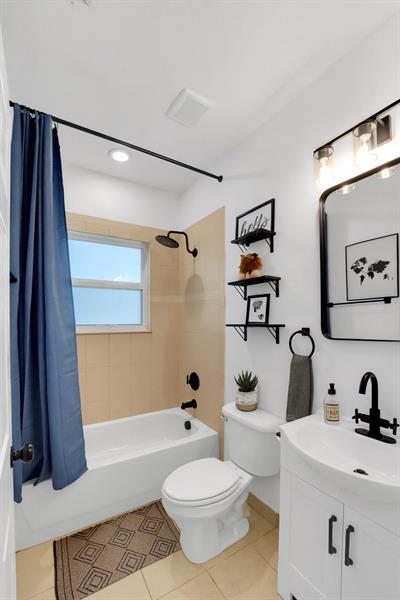 Image 11 of 16 For 1213 27th Ave