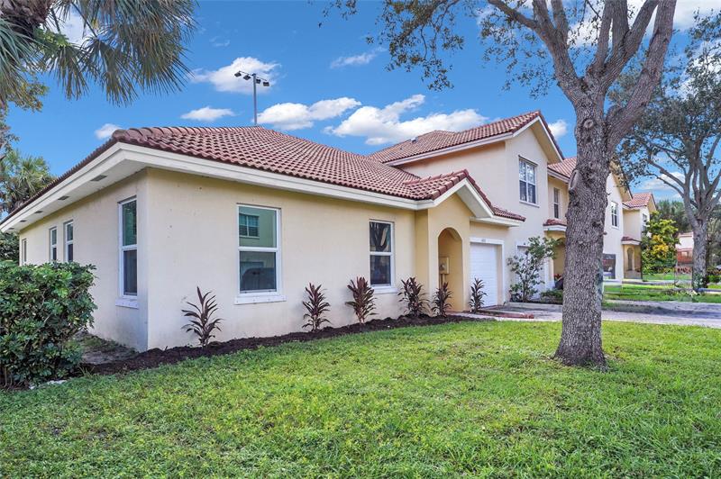 Image 14 of 16 For 1213 27th Ave