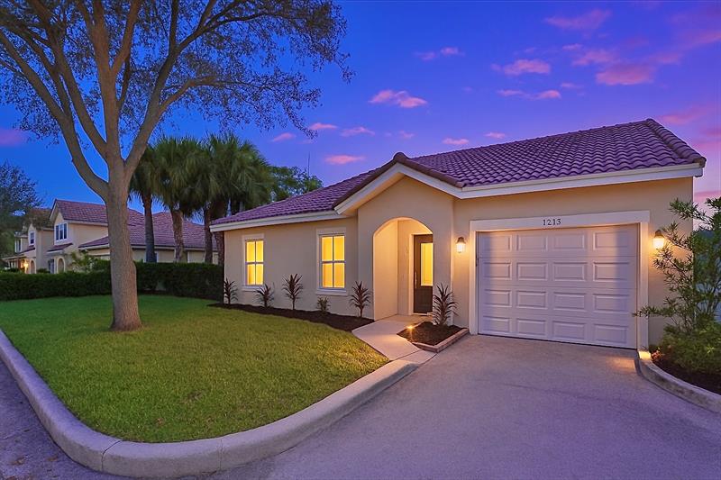 Image 2 of 16 For 1213 27th Ave