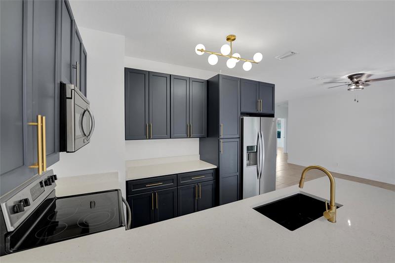 Image 4 of 16 For 1213 27th Ave