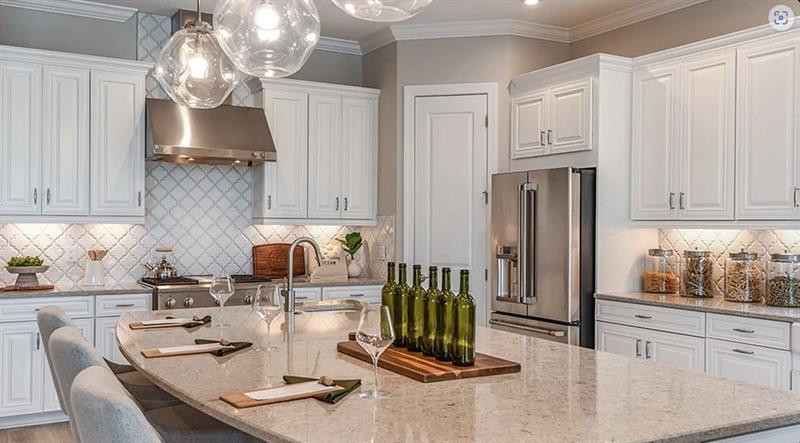 Image 6 of 31 For 9918 Davanti Drive