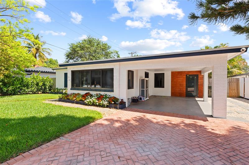 Image 2 of 28 For 336 20th St  