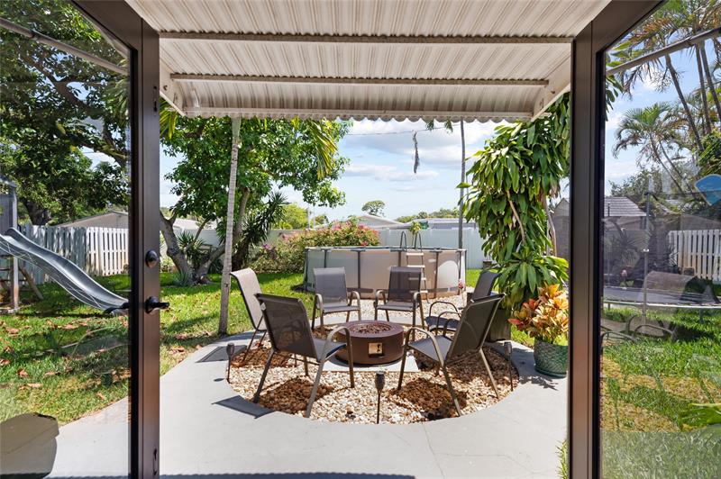 Image 21 of 28 For 336 20th St  