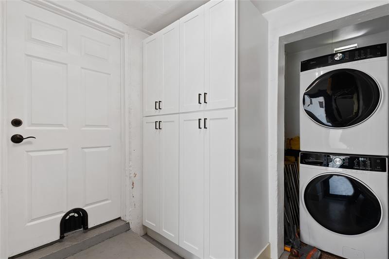 Image 26 of 28 For 336 20th St  