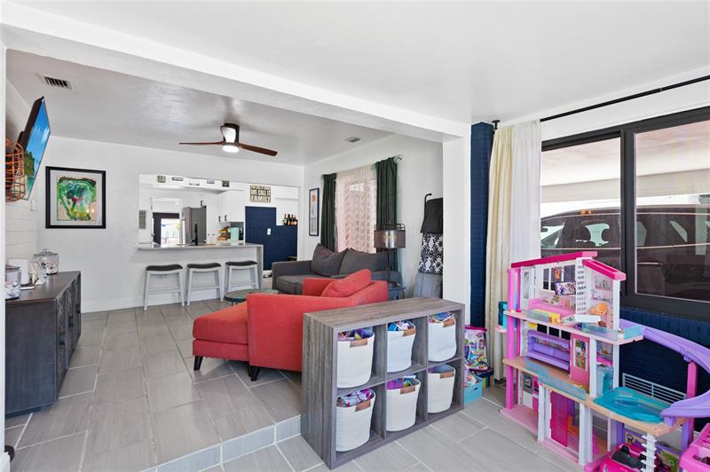 Image 9 of 28 For 336 20th St  