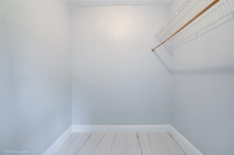 Image 17 of 25 For 4971 7th Ct  