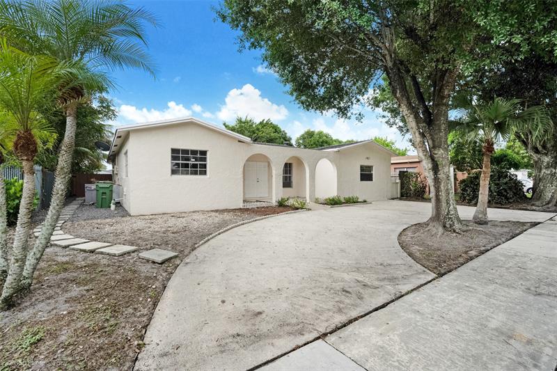 Image 22 of 25 For 4971 7th Ct  