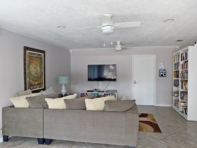 Image 22 of 25 For 659 Oakland Park Blvd  120c