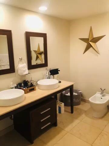 Image 11 of 16 For 495 Brickell Ave  2106