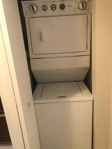 Image 12 of 16 For 495 Brickell Ave  2106