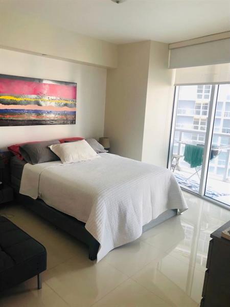 Image 8 of 16 For 495 Brickell Ave  2106