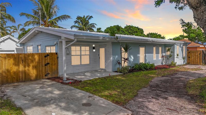 Details for 1317 Broadway, Lantana, FL 33462