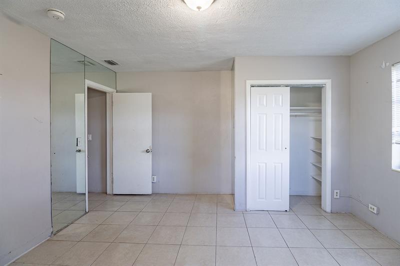 Image 17 of 26 For 404 5th Ave  