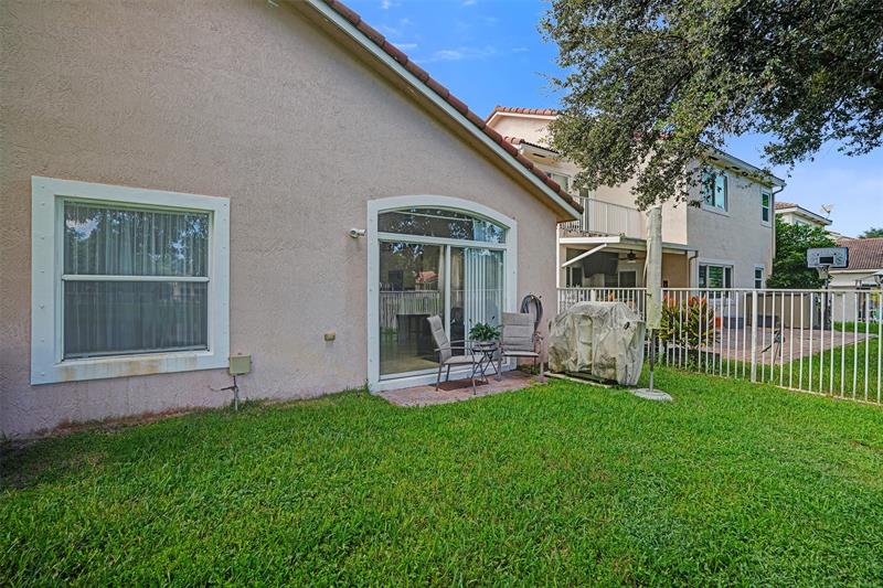 Image 12 of 54 For 1885 74th Way