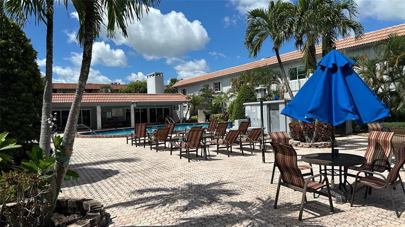 Image 20 of 30 For 639 Oakland Park Blvd.  207d