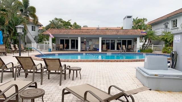 Image 22 of 30 For 639 Oakland Park Blvd.  207d