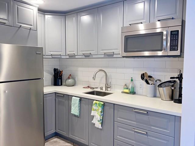 Image 23 of 30 For 639 Oakland Park Blvd.  207d