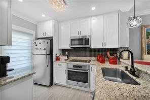 Image 18 of 60 For 1461 Ocean Blvd  328