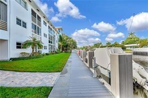 Image 50 of 60 For 1461 Ocean Blvd  328