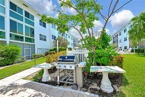 Image 58 of 60 For 1461 Ocean Blvd  328