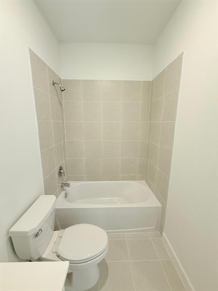 Image 18 of 24 For 154 10th Ct  