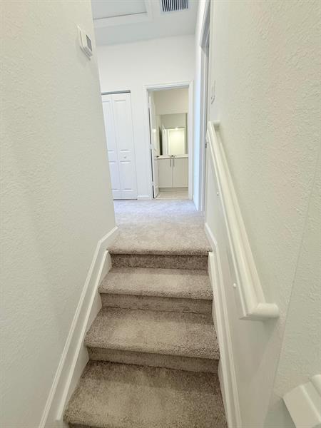 Image 7 of 24 For 154 10th Ct  