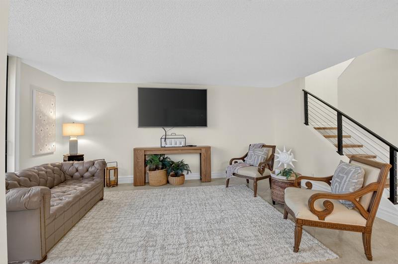 Image 11 of 43 For 3802 Bridgewood Dr  3802