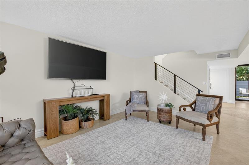 Image 13 of 43 For 3802 Bridgewood Dr  3802