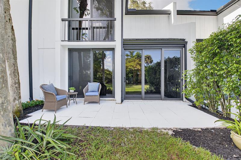 Image 32 of 43 For 3802 Bridgewood Dr  3802