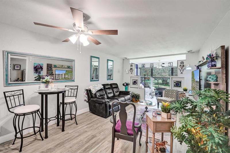 Image 17 of 59 For 9480 Poinciana Pl  201