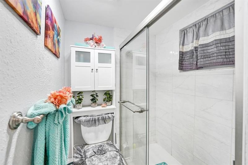 Image 35 of 59 For 9480 Poinciana Pl  201