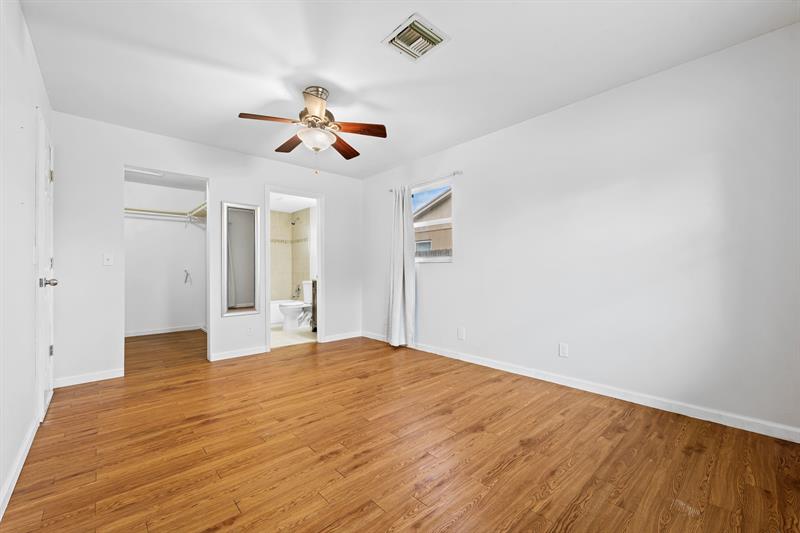 Image 8 of 16 For 3642 Pandora Ave