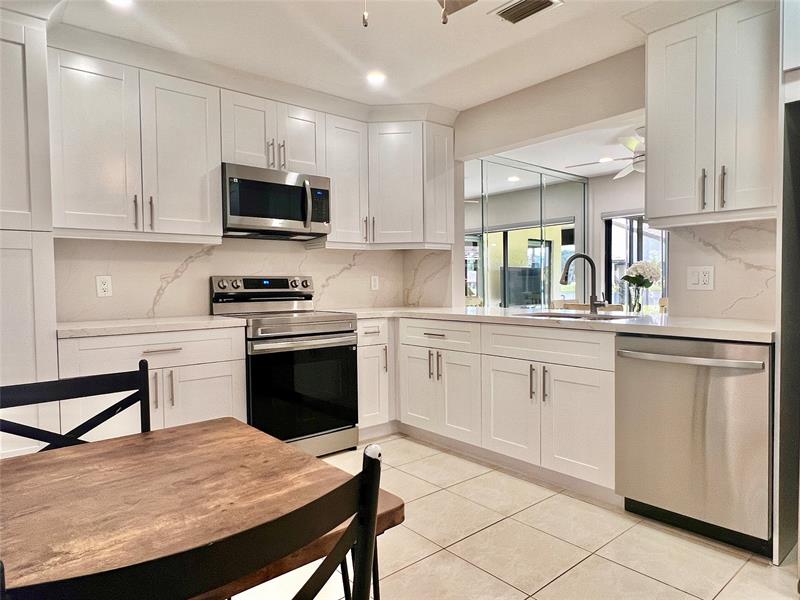 Image 5 of 24 For 5667 Parkwalk Cir E  5667