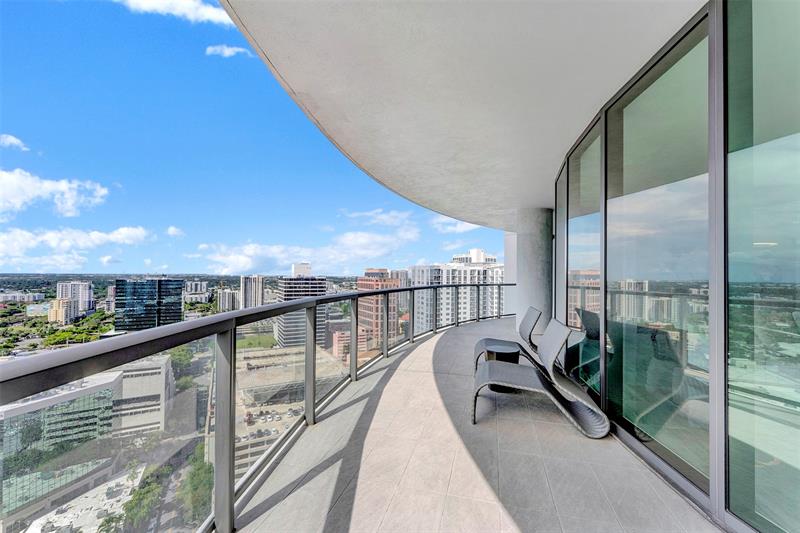 Image 11 of 84 For 100 Las Olas Blvd  2803