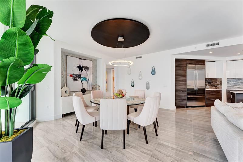 Image 43 of 84 For 100 Las Olas Blvd  2803