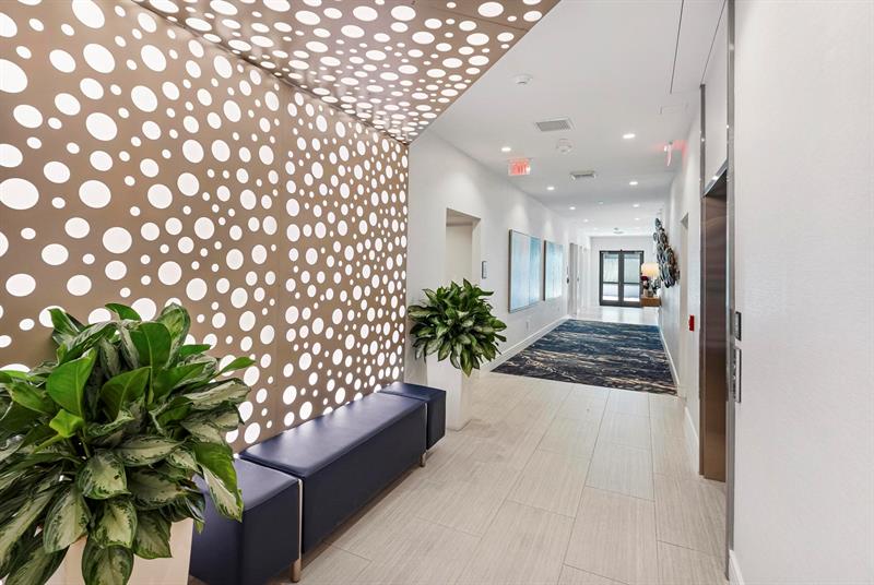 Image 48 of 84 For 100 Las Olas Blvd  2803