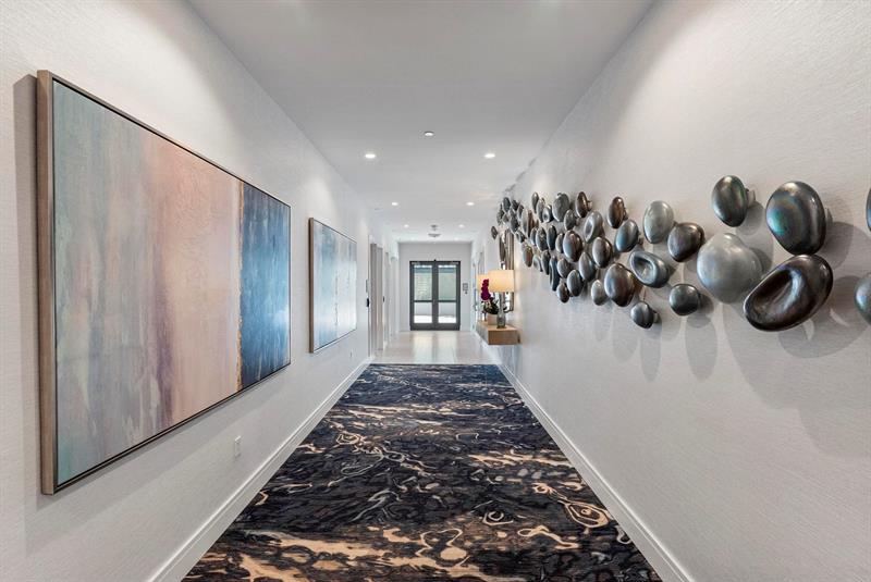 Image 49 of 84 For 100 Las Olas Blvd  2803