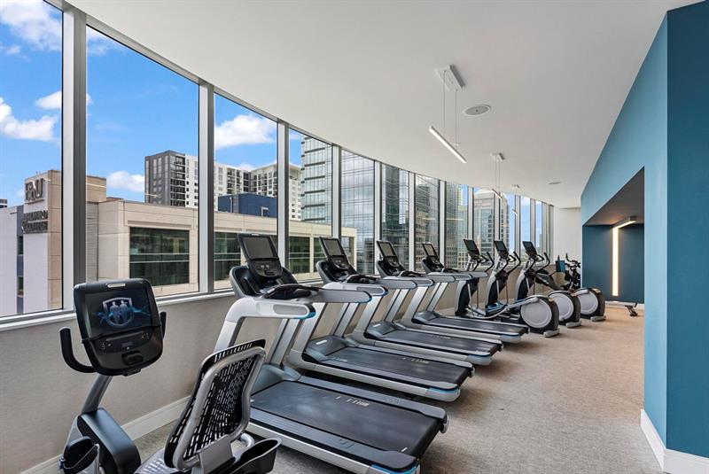 Image 53 of 84 For 100 Las Olas Blvd  2803