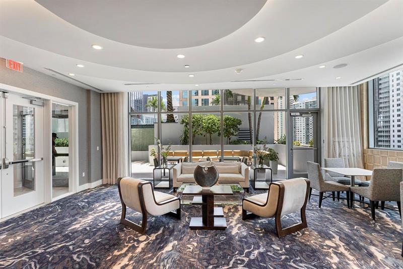 Image 56 of 84 For 100 Las Olas Blvd  2803