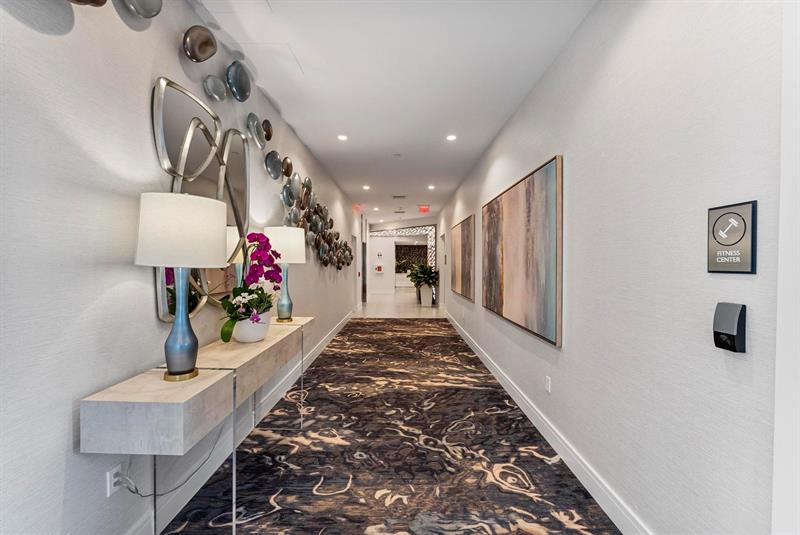 Image 68 of 84 For 100 Las Olas Blvd  2803